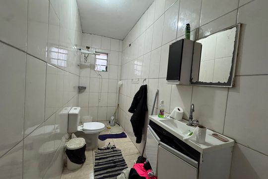Banheiro 1 de casa à venda com 4 quartos, 96m² em Conceicao, Osasco