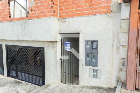 Casa para alugar com 1 quarto, 47m² em Vila Alves Dias, São Bernardo do Campo