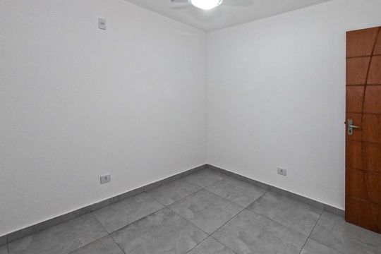 Apartamento para alugar com 1 quarto, 45m² em Jardim Mangalot, São Paulo