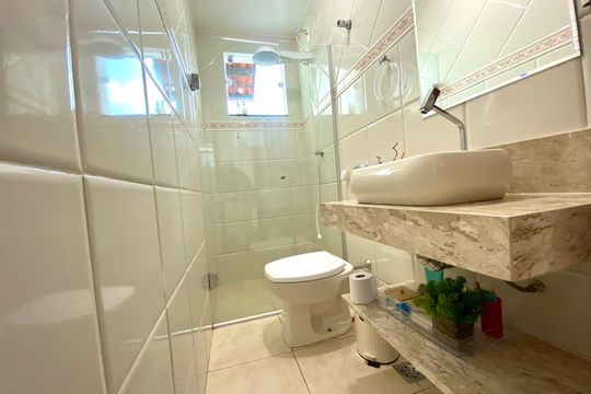 Banheiro de casa à venda com 3 quartos, 500m² em Trevo, Belo Horizonte