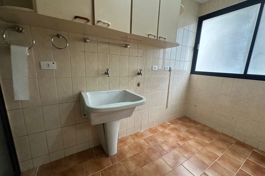 Área de Serviço de apartamento à venda com 3 quartos, 164m² em Alphaville, Barueri