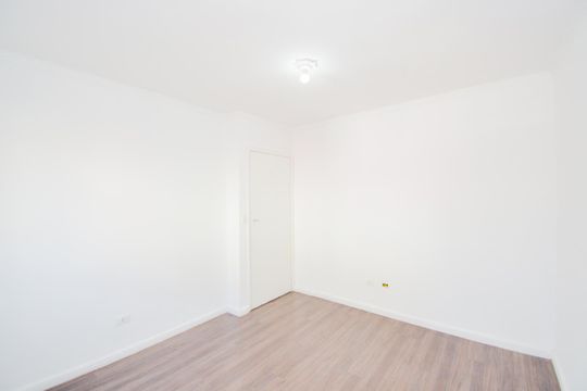 Quarto 1 de apartamento à venda com 2 quartos, 54m² em Gopouva, Guarulhos