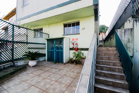 Entrada Social  de apartamento à venda com 2 quartos, 54m² em Gopouva, Guarulhos