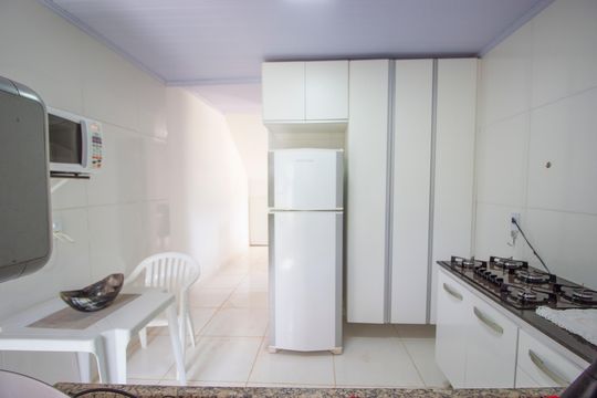 Casa de Condomínio para alugar com 2 quartos, 83m² em Conjunto 3, Brasília
