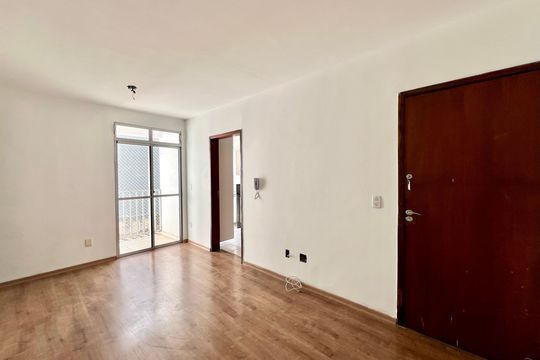 Sala de apartamento à venda com 3 quartos, 60m² em Santa Branca, Belo Horizonte