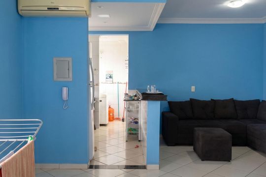 Sala de apartamento à venda com 2 quartos, 49m² em Setor Sudoeste, Goiânia