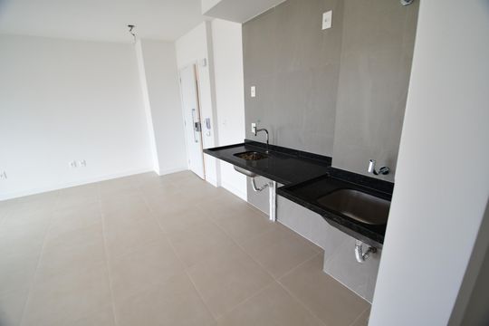Cozinha de kitnet/studio para alugar com 1 quarto, 57m² em Centro, Campinas