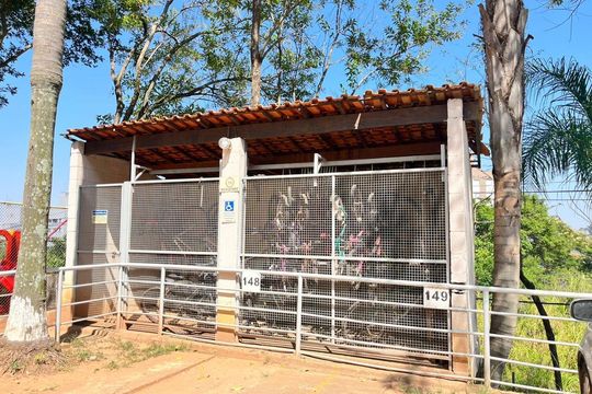 Área externa de apartamento à venda com 2 quartos, 122m² em Jardim Santa Teresinha, São Paulo