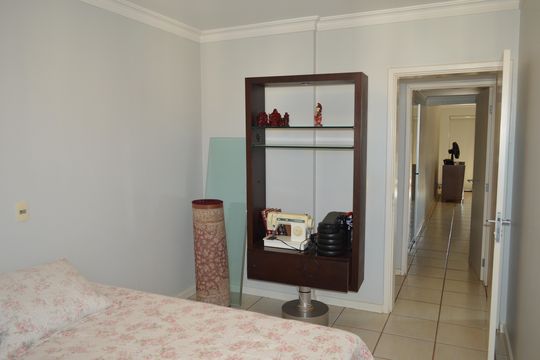 Quarto de apartamento para alugar com 3 quartos, 178m² em Centro, Ribeirão Preto
