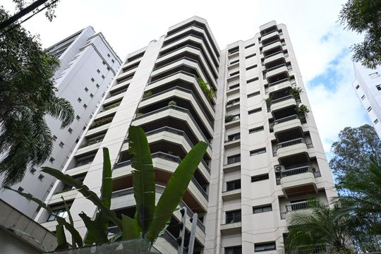 Fachada de apartamento à venda com 5 quartos, 271m² em Vila Andrade, São Paulo