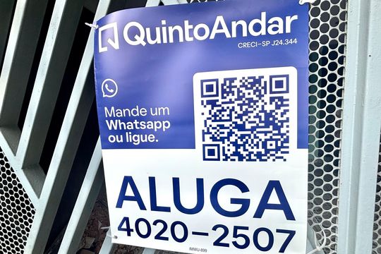 Fachada de casa para alugar com 1 quarto, 50m² em Jardim Maringa, São Paulo