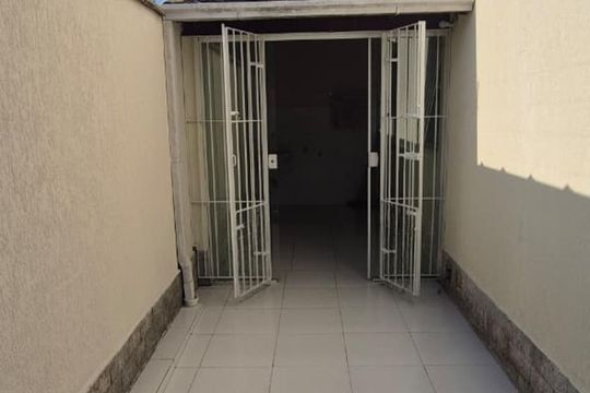 Área externa de casa de condomínio para alugar com 4 quartos, 126m² em Nova Esperança, Rio das Ostras