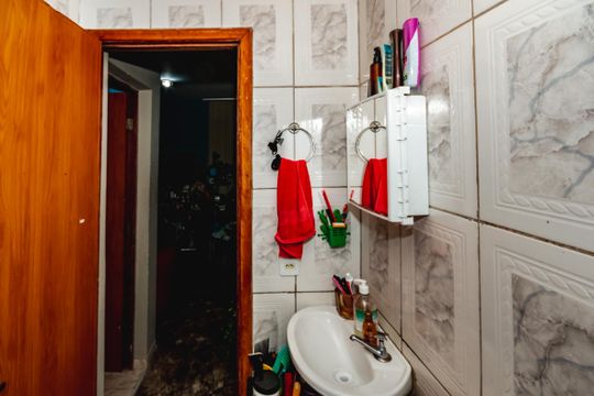 Apartamento à venda com 2 quartos, 46m² em Piratininga, Belo Horizonte