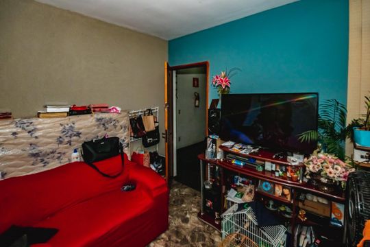 Apartamento à venda com 2 quartos, 46m² em Piratininga, Belo Horizonte