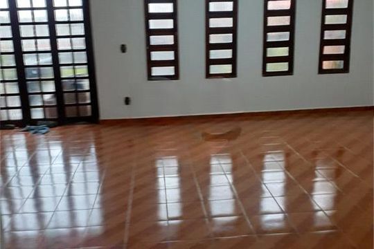 Casa à venda com 3 quartos, 260m² em Tucuruvi, São Paulo