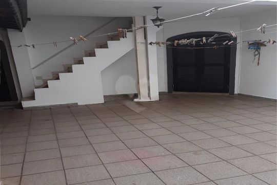 Casa à venda com 3 quartos, 260m² em Tucuruvi, São Paulo