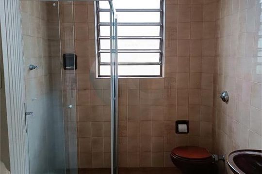 Casa à venda com 2 quartos, 127m² em Vila Baruel, São Paulo