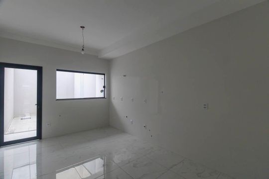 Cozinha de casa à venda com 3 quartos, 110m² em Vila Alpina, São Paulo