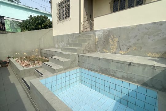 Fachada de casa para alugar com 2 quartos, 88m² em Vila São Luis, Duque de Caxias