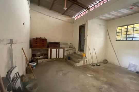 Quintal de casa para alugar com 2 quartos, 88m² em Vila São Luis, Duque de Caxias