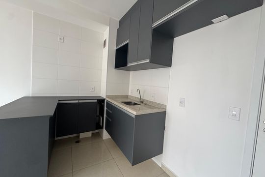 Cozinha de apartamento à venda com 1 quarto, 40m² em City Bussocaba, Osasco