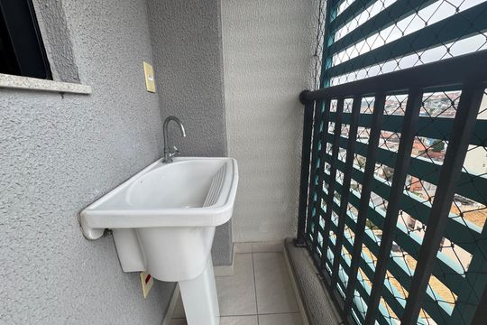 Área de Serviço de apartamento para alugar com 1 quarto, 40m² em City Bussocaba, Osasco