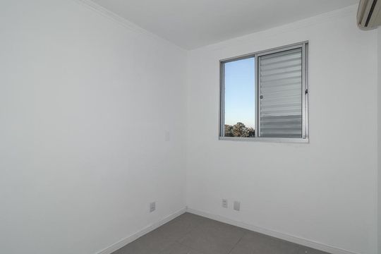 Quarto de apartamento à venda com 2 quartos, 50m² em Morro Santana, Porto Alegre