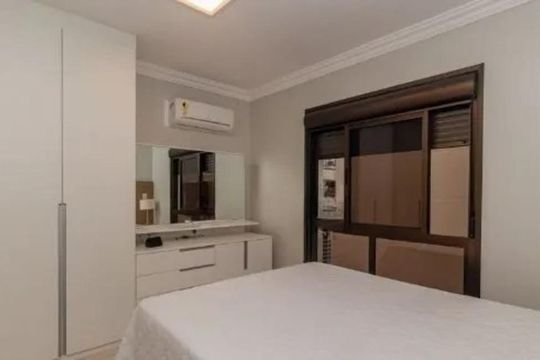 Quarto de apartamento para alugar com 1 quarto, 61m² em Petrópolis, Porto Alegre
