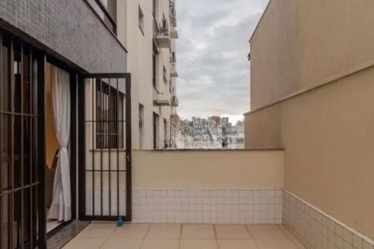 Varanda de apartamento para alugar com 1 quarto, 61m² em Petrópolis, Porto Alegre