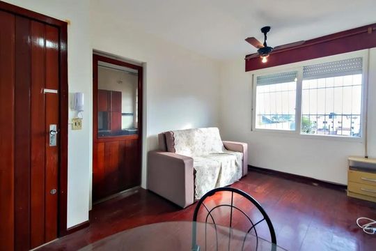 Sala de apartamento para alugar com 1 quarto, 49m² em Nonoai, Porto Alegre