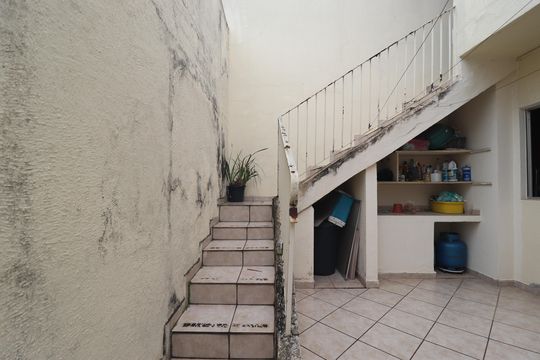Quintal de casa à venda com 3 quartos, 173m² em Utinga, Santo André