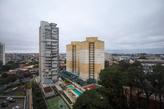 Vista Quarto 2 de apartamento para alugar com 2 quartos, 65m² em Campininha, São Paulo
