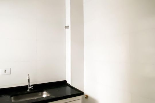 Cozinha  de apartamento para alugar com 2 quartos, 45m² em Jardim Nordeste, São Paulo