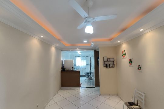 SALA de apartamento para alugar com 2 quartos, 70m² em Residencial Maria Turri, Rio das Ostras