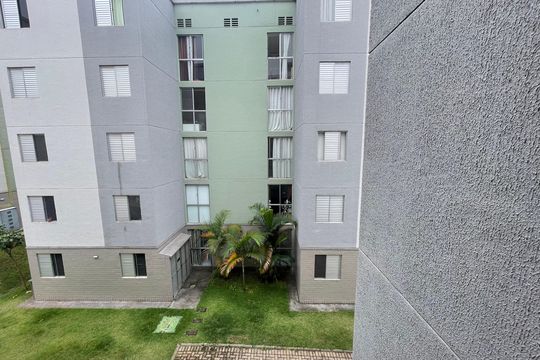 Vista da sala de apartamento à venda com 2 quartos, 44m² em Parque Ipe, São Paulo
