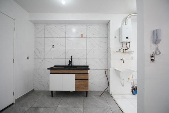 Cozinha de apartamento à venda com 2 quartos, 37m² em Paraíso do Morumbi, São Paulo