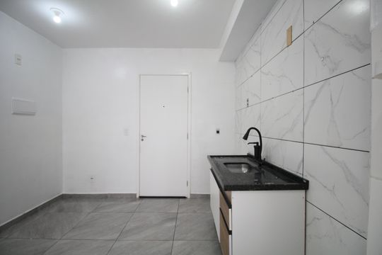 Cozinha de apartamento à venda com 2 quartos, 37m² em Paraíso do Morumbi, São Paulo