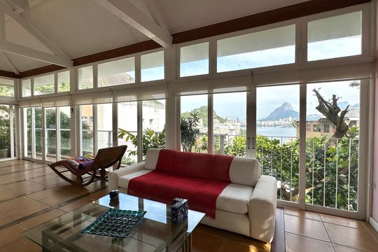 Apartamento à venda com 3 quartos, 450m² em Lagoa, Rio de Janeiro