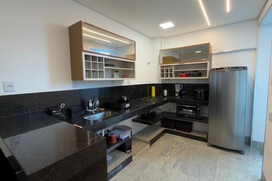 Cozinha de apartamento para alugar com 3 quartos, 90m² em Barroca, Belo Horizonte