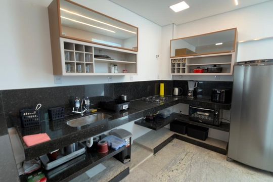 Cozinha de apartamento para alugar com 3 quartos, 90m² em Barroca, Belo Horizonte