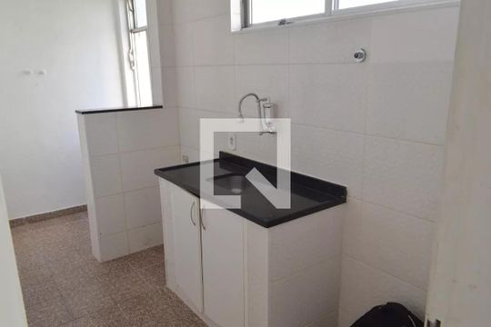 Apartamento à venda com 2 quartos, 65m² em Taquara, Rio de Janeiro