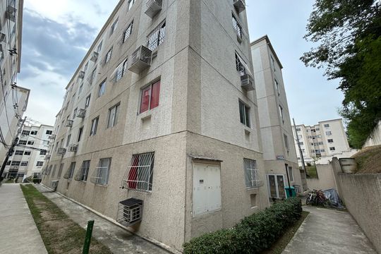 Fachada do bloco de apartamento para alugar com 2 quartos, 40m² em Madureira, Rio de Janeiro