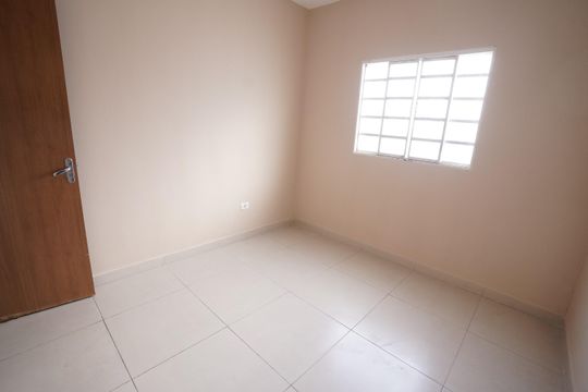 Casa à venda com 3 quartos, 100m² em Jardim Atlantico, Goiânia