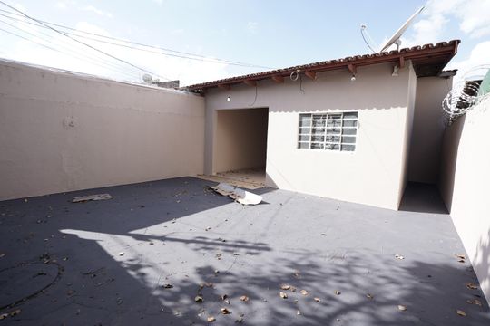 Casa à venda com 3 quartos, 100m² em Jardim Atlantico, Goiânia