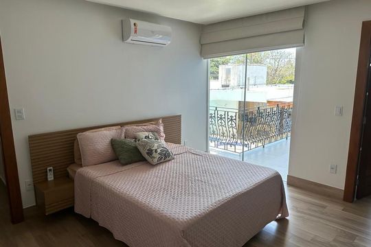 Casa para alugar com 3 quartos, 525m² em Portinho, Cabo Frio