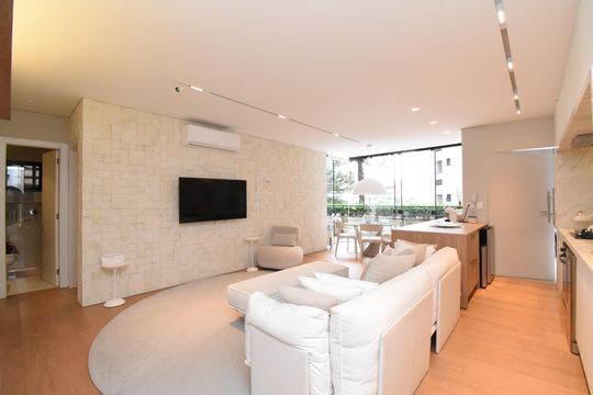 Sala de apartamento à venda com 2 quartos, 120m² em Bigorrilho, Curitiba