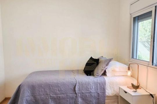Casa à venda com 3 quartos, 180m² em Parque do Castelo, São Paulo