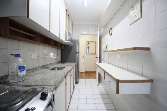 Cozinha de apartamento à venda com 2 quartos, 62m² em Super Quadra Morumbi, São Paulo