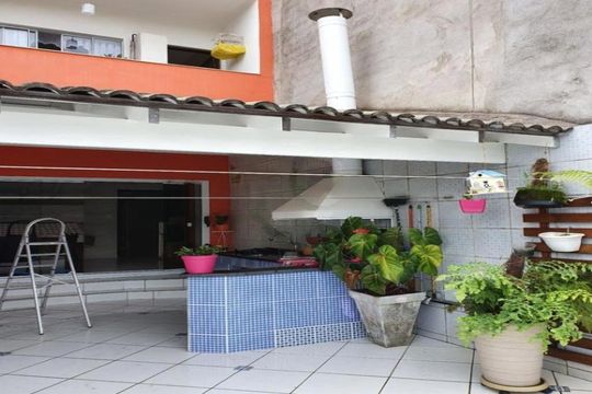 Casa à venda com 3 quartos, 137m² em Jardim Nossa Senhora do Carmo, São Paulo