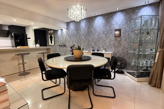 Sala de Jantar de apartamento à venda com 1 quarto, 91m² em Setor Bueno, Goiânia